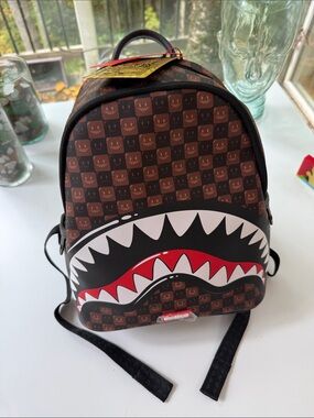 Sprayground NWT Shark Backpack Double Zip Multi Pocket Limited Edition. Unisex.